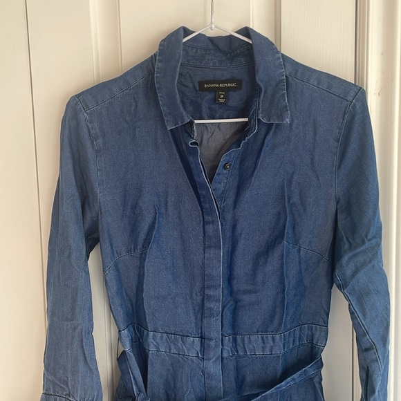 Banana Republic petite dress, size 2 chambray - Picture 3 of 5